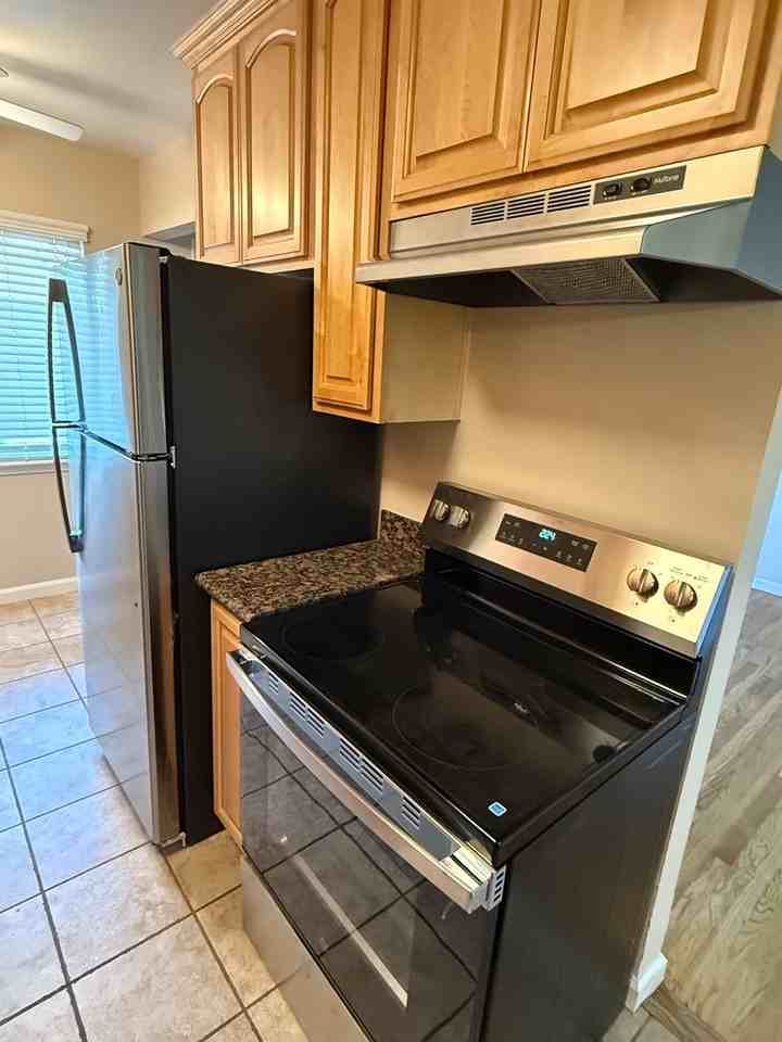 2370 Homestead Rd #04 - Photo 3 of 14