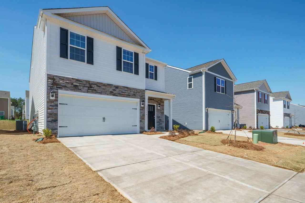 12216 Lady Bell Dr - Photo 2 of 37