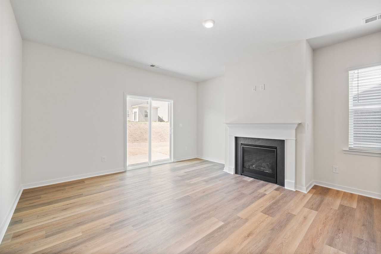 12216 Lady Bell Dr - Photo 7 of 37