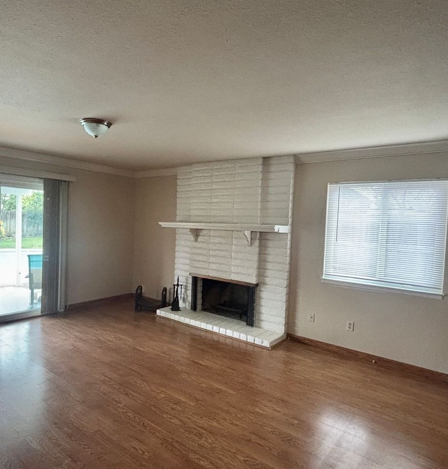 5958 Jeanine Dr - Photo 4 of 15