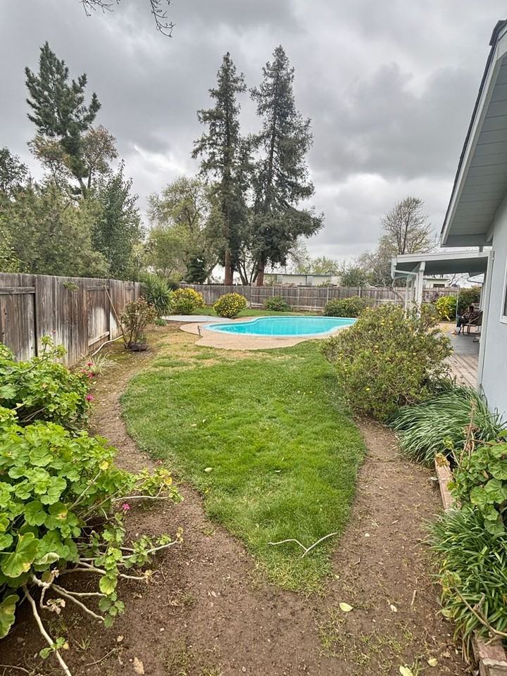 5958 Jeanine Dr - Photo 6 of 15