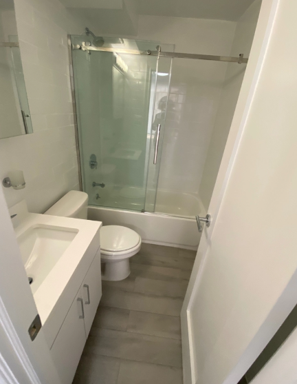 410 E 56th St #13R - Photo 7 of 11