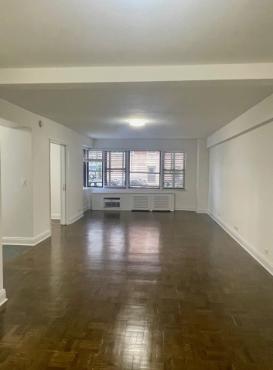 30 Beekman Place #1J - Photo 2 of 6