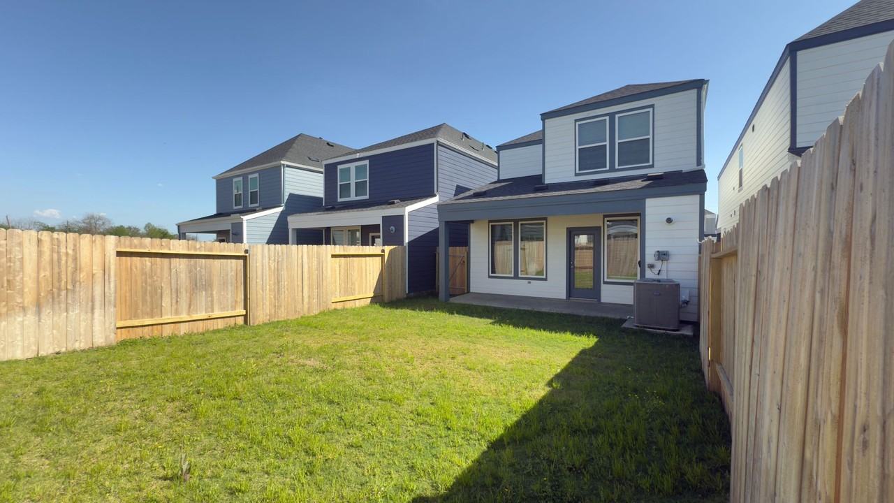 2937 Amherst Meadow Ln #NA - Photo 4 of 26