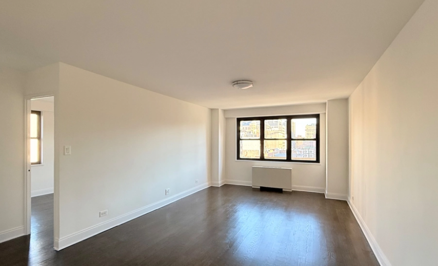 142 East 16th Street #8G - Photo 2 of 5