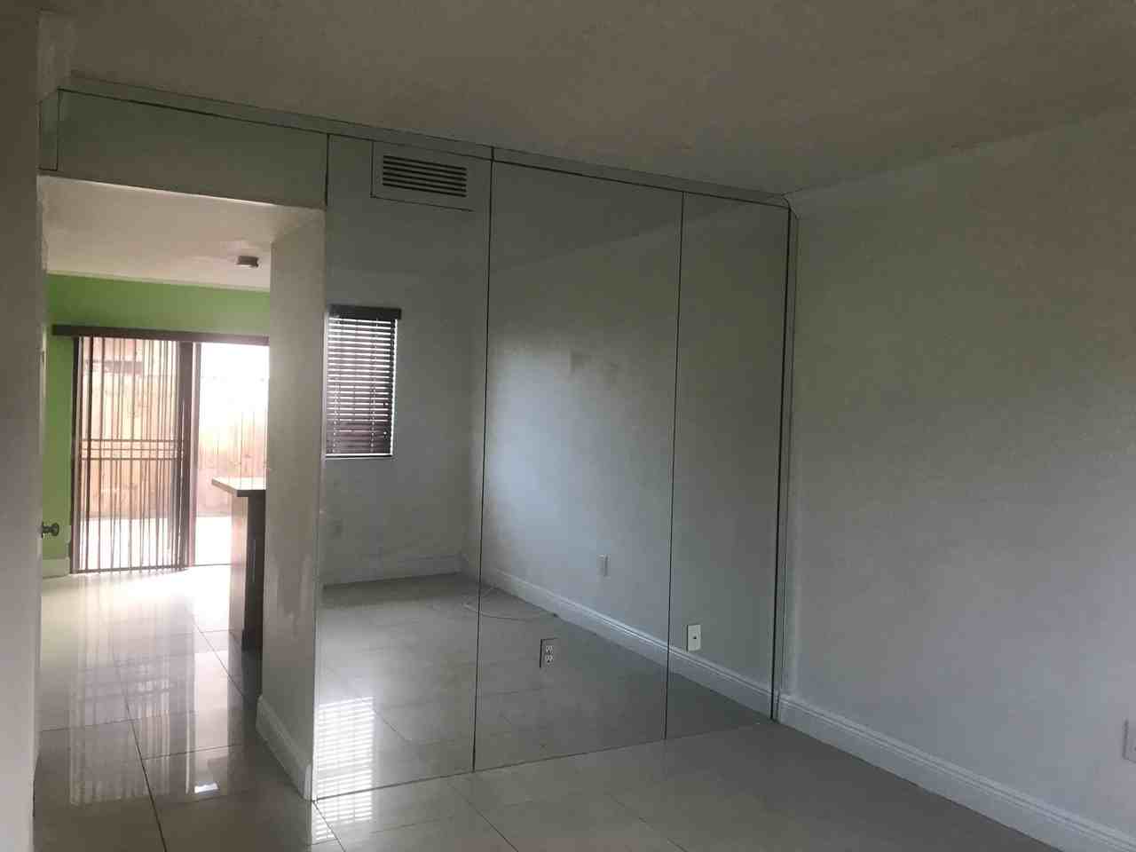 1811 Sw 107th Ave #NA - Photo 7 of 11