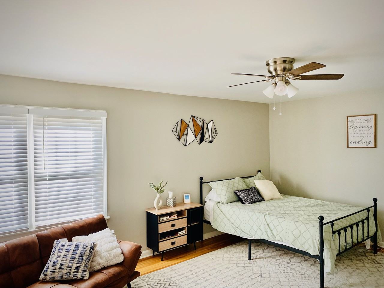 2404 Hawkhurst St #NA - Photo 2 of 17