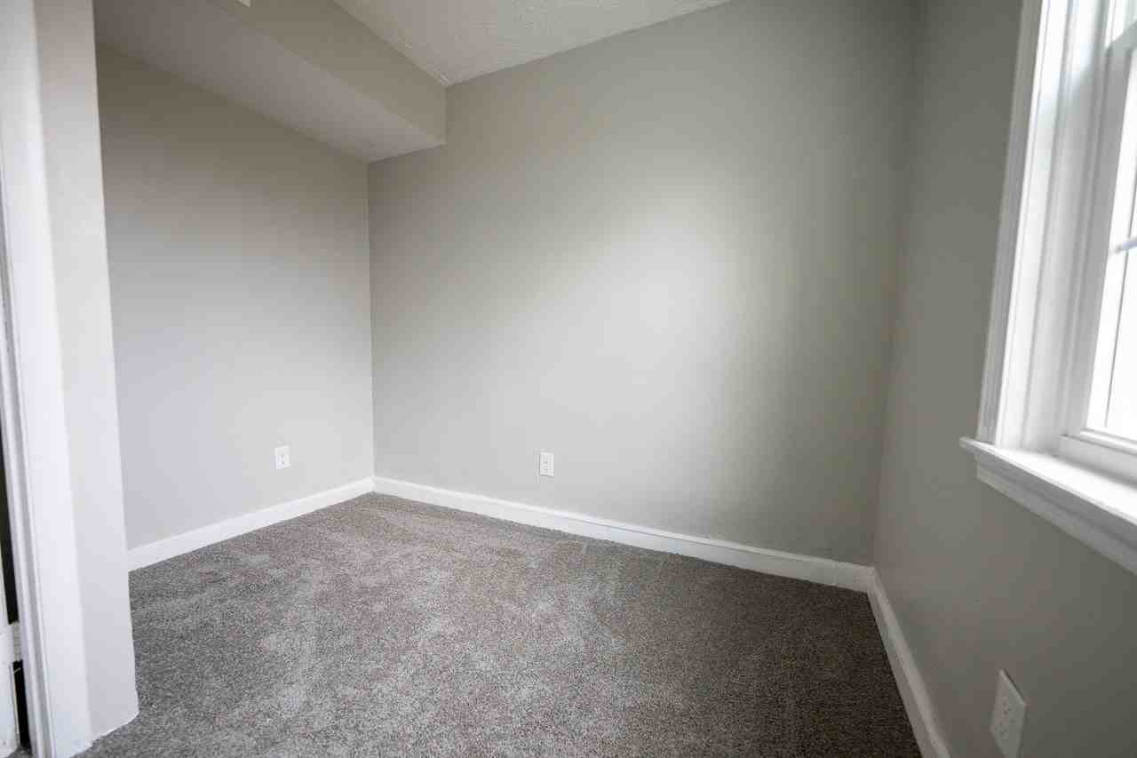 3926 Southern Ave Se #301 - Photo 7 of 14