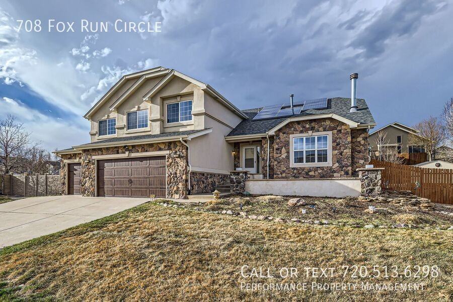 708 Fox Run Cir - Photo 2 of 28