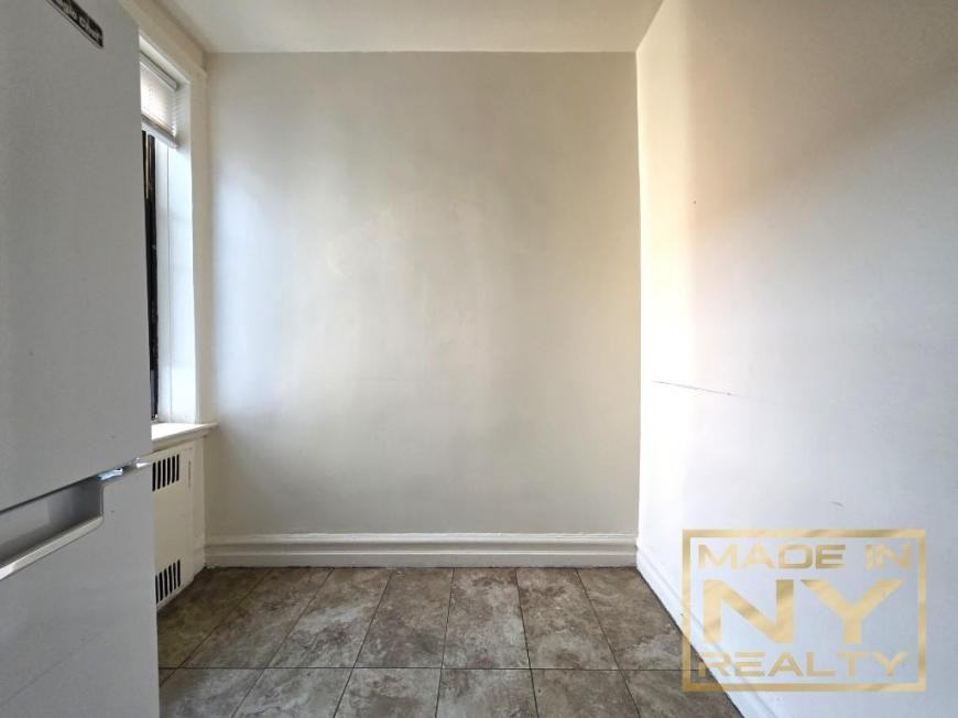 4305 Forley St - Photo 3 of 10