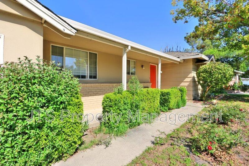 6565 S Land Park Dr - Photo 2 of 50