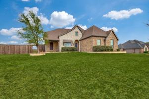 featured image of 830 Cross Creek Ct