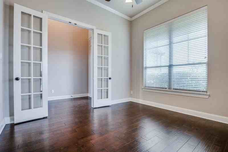 830 Cross Creek Ct - Photo 4 of 12