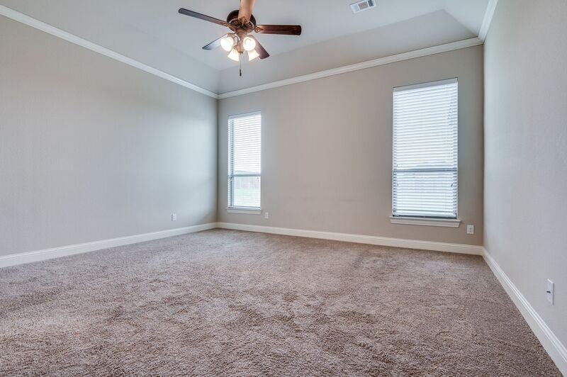 830 Cross Creek Ct - Photo 6 of 12