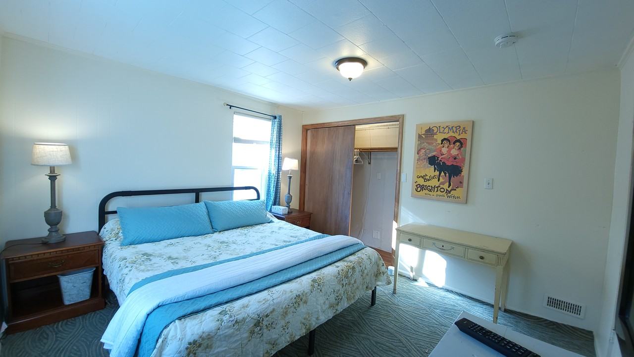 25 Beacon St - Photo 3 of 8