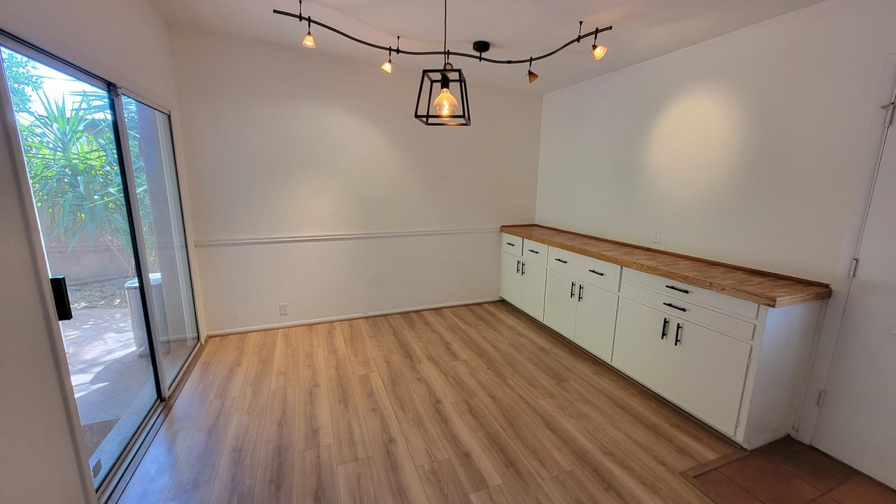 2107 S Ventura Dr - Photo 2 of 35