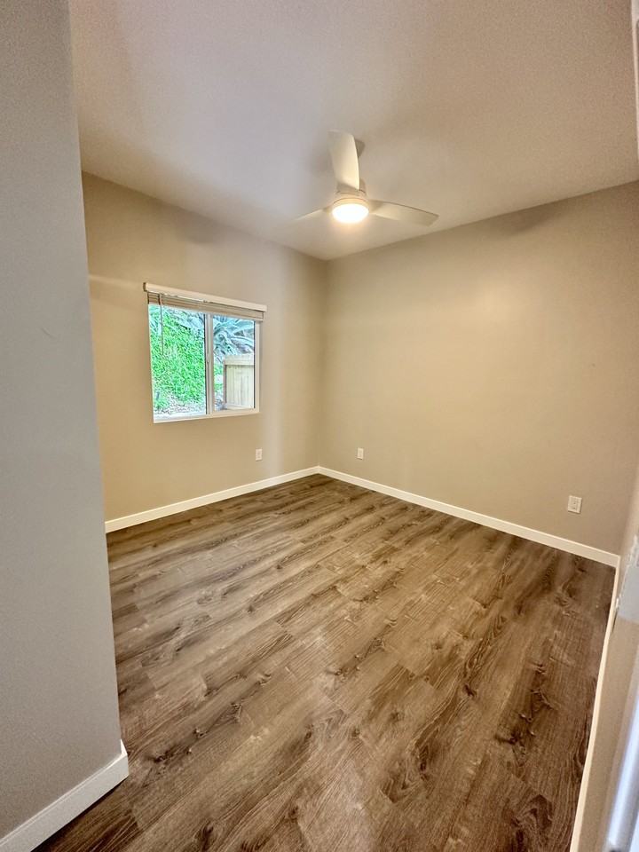 4814 54th St - Photo 3 of 9