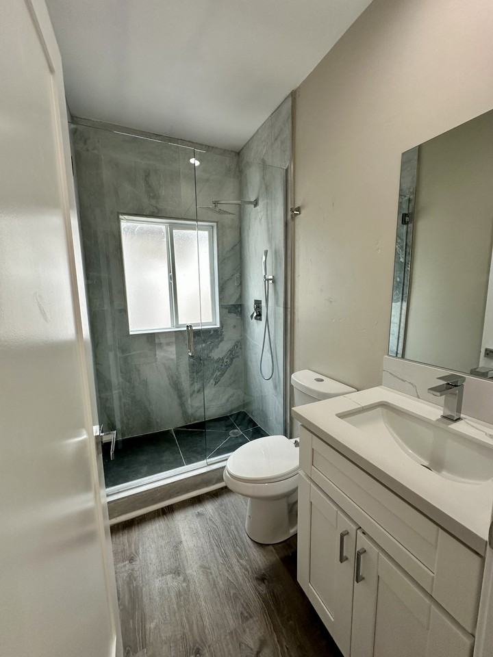 4814 54th St - Photo 7 of 9