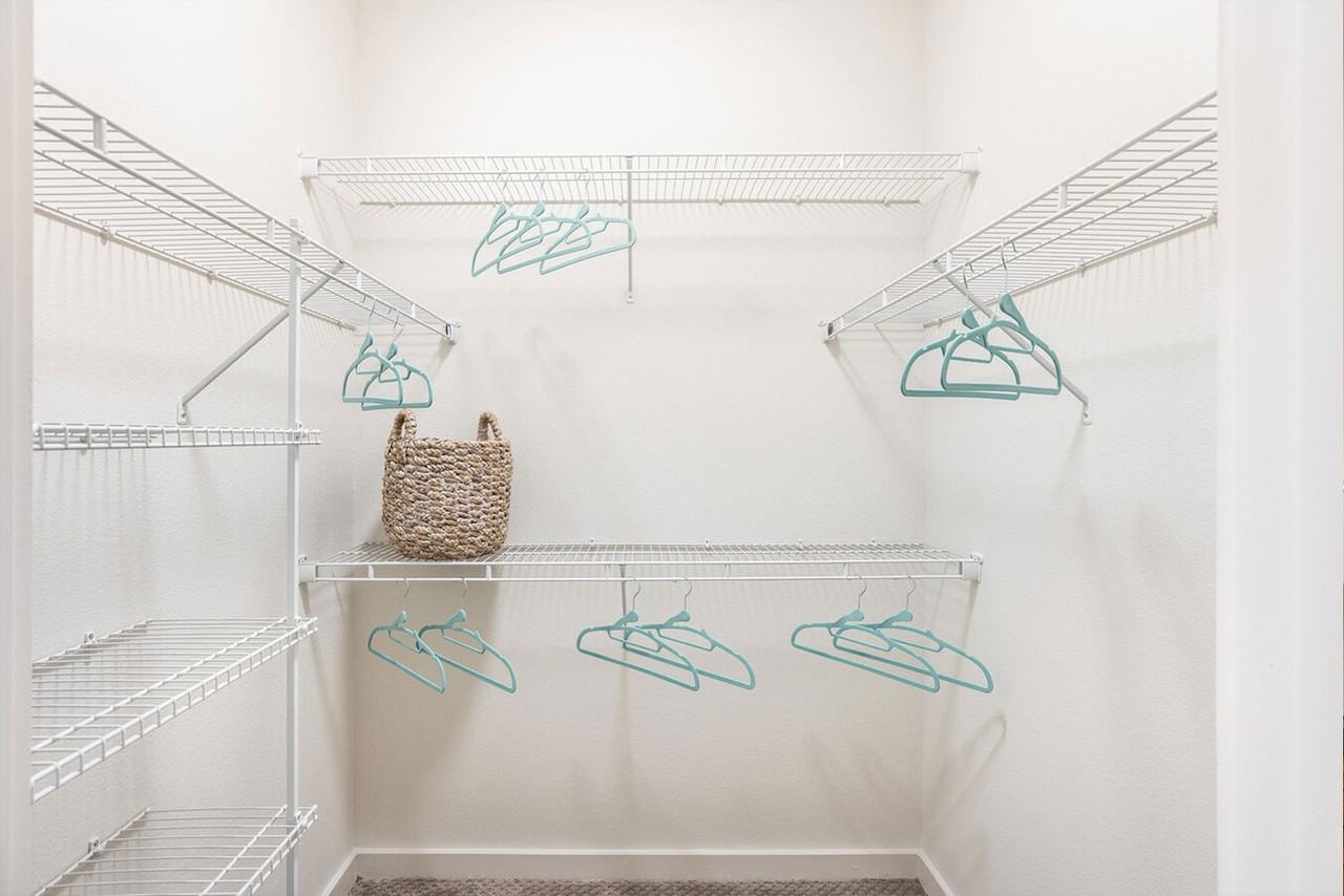 1900 Yorktown St #19YT1 - Photo 7 of 10