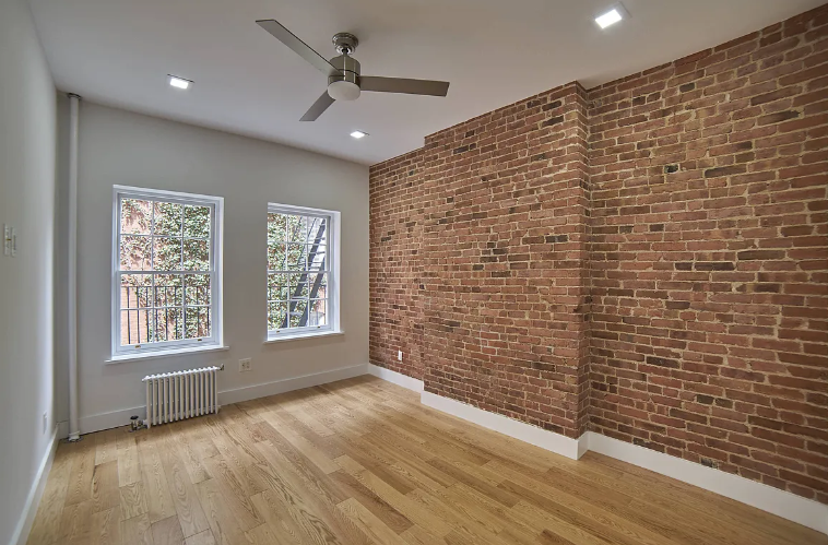 1709 1st Ave #5E - Photo 3 of 4