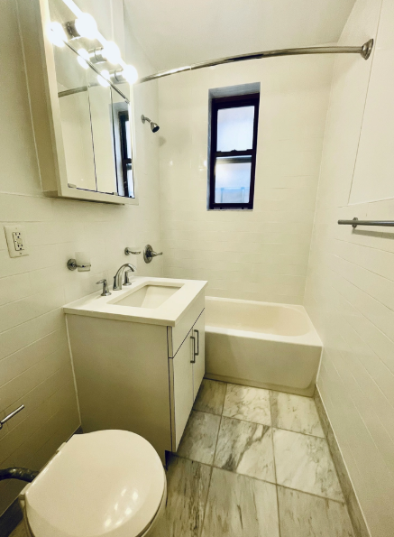 145 Remsen St #52 - Photo 4 of 4