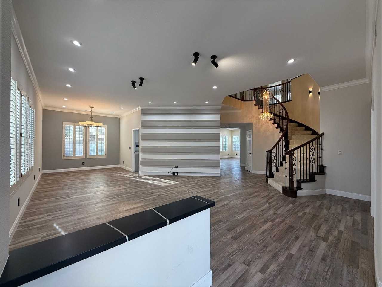 20 Gonsalves Ct - Photo 2 of 37