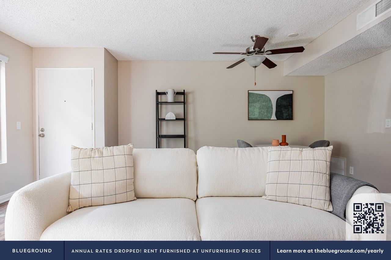 611 N Howard St #1319 - Photo 4 of 30