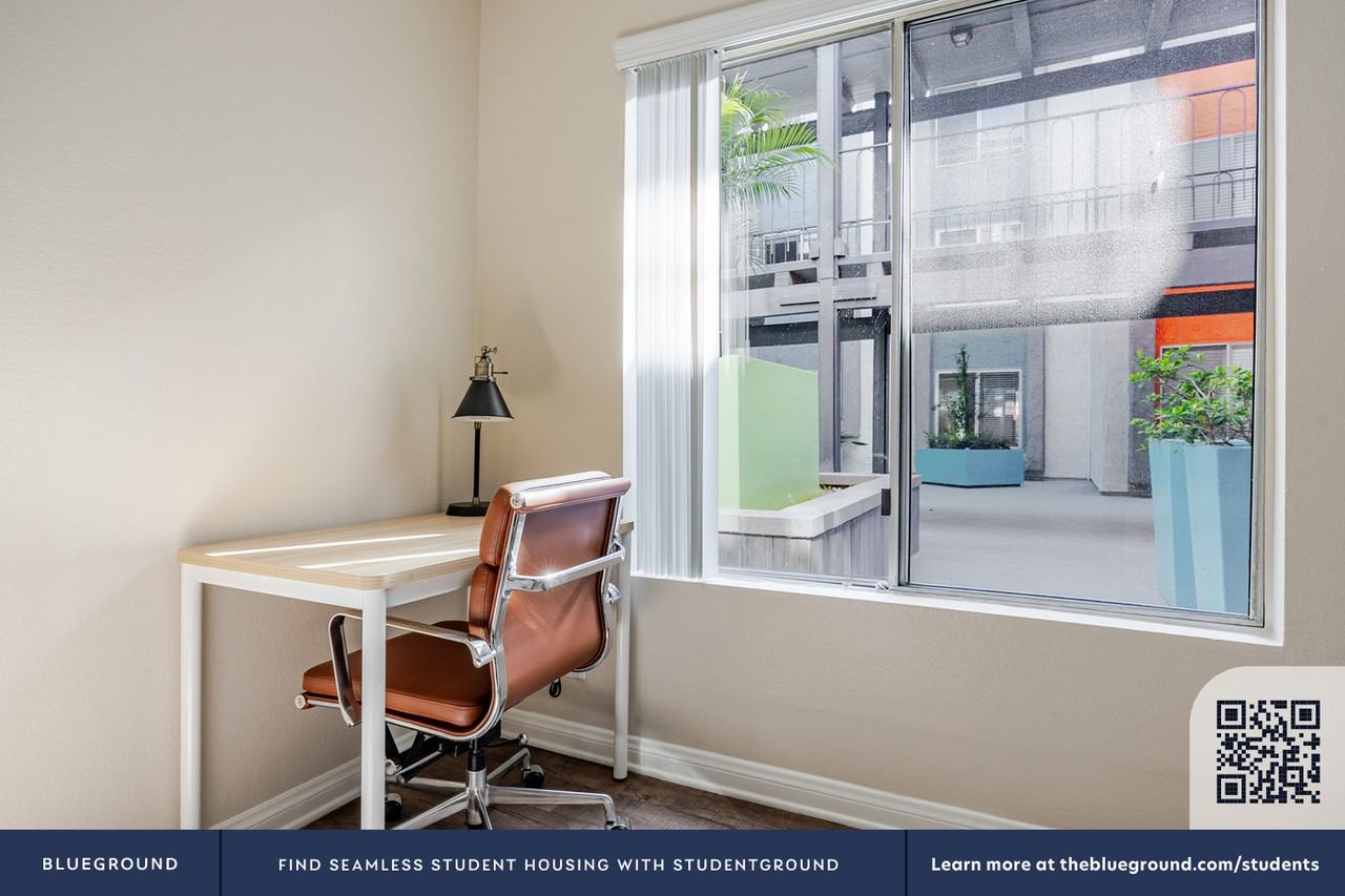 611 N Howard St #1319 - Photo 7 of 30