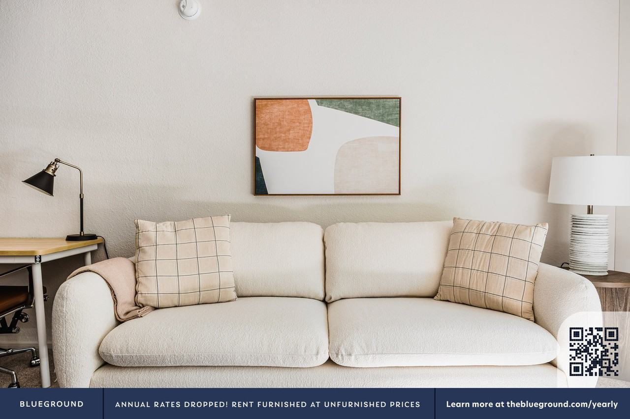 3612 Barham Blvd #1321 - Photo 4 of 49