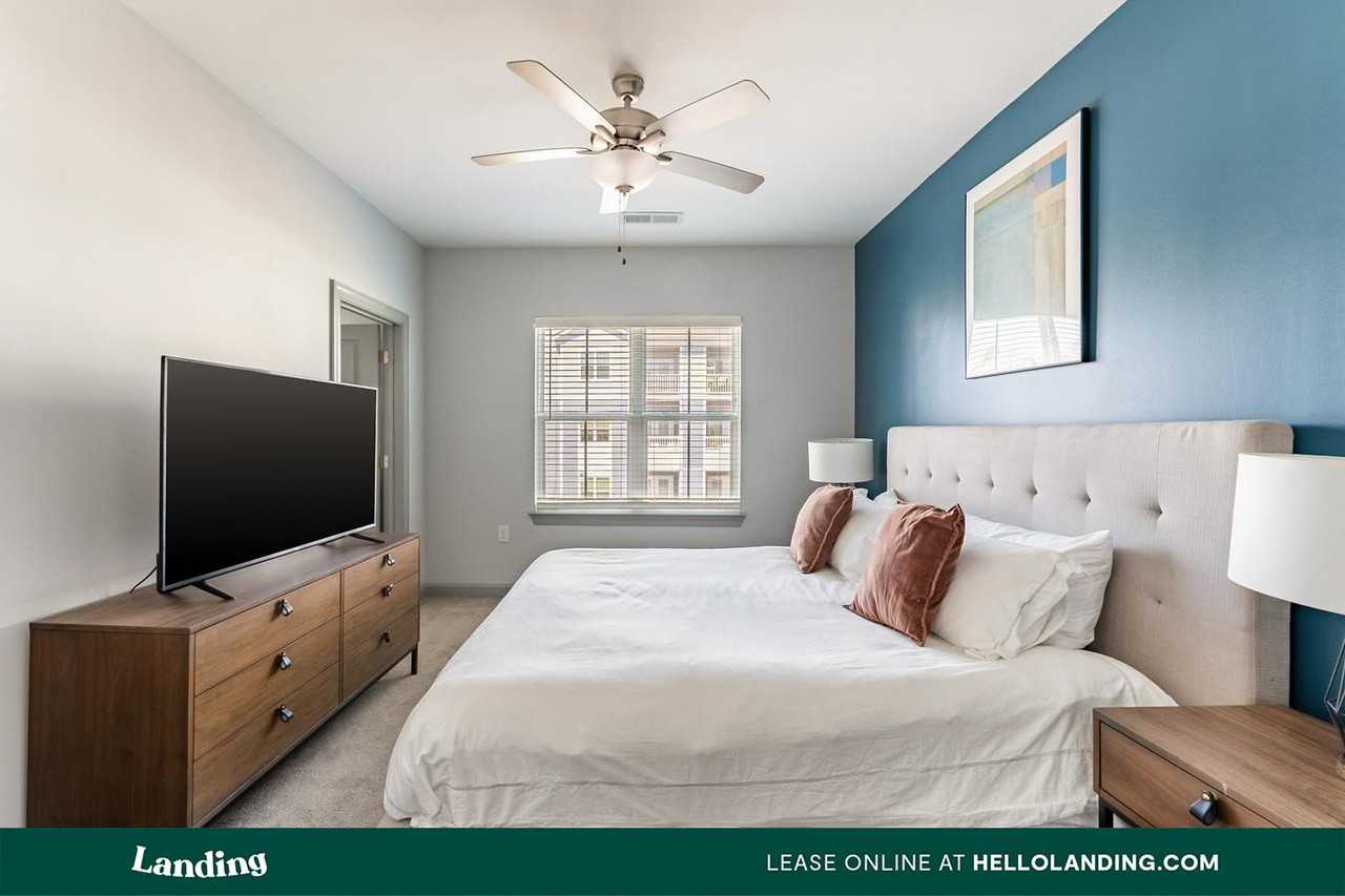 3973 Woolcock Dr - Photo 5 of 50