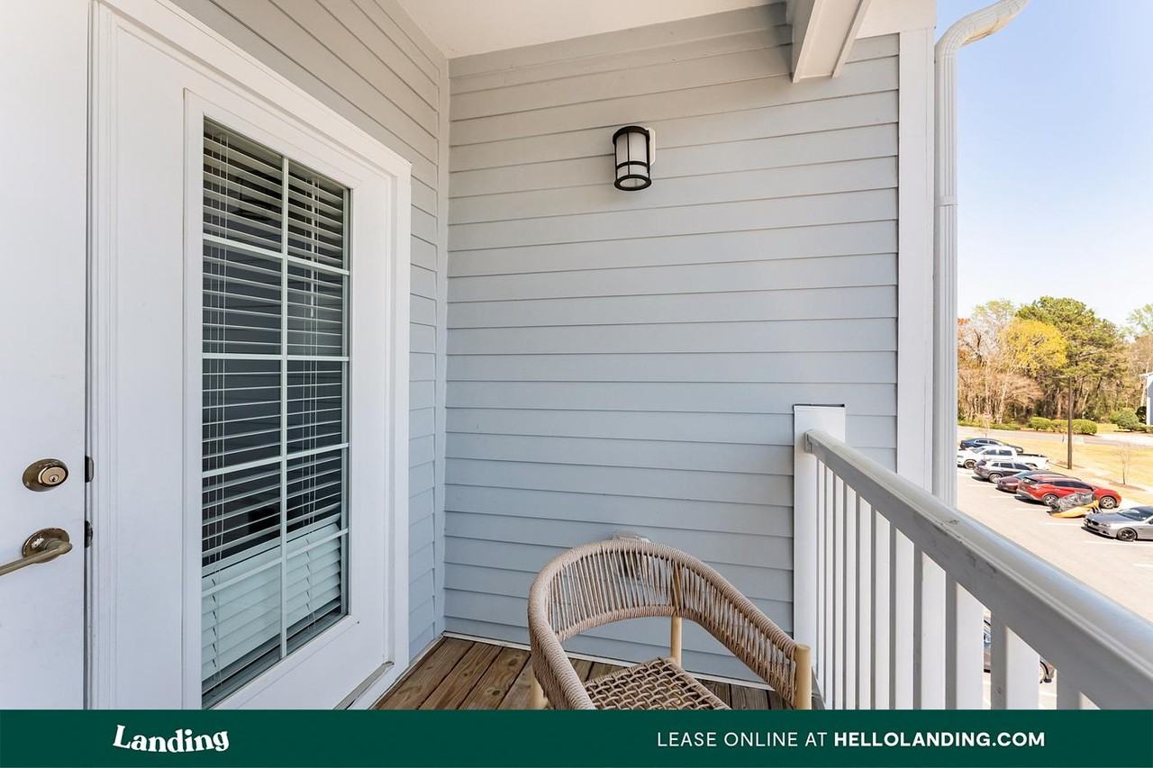 3973 Woolcock Dr - Photo 5 of 50