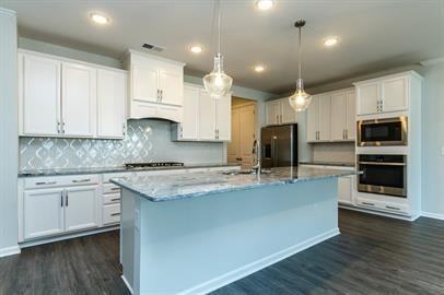 230 Kephart Way - Photo 3 of 33