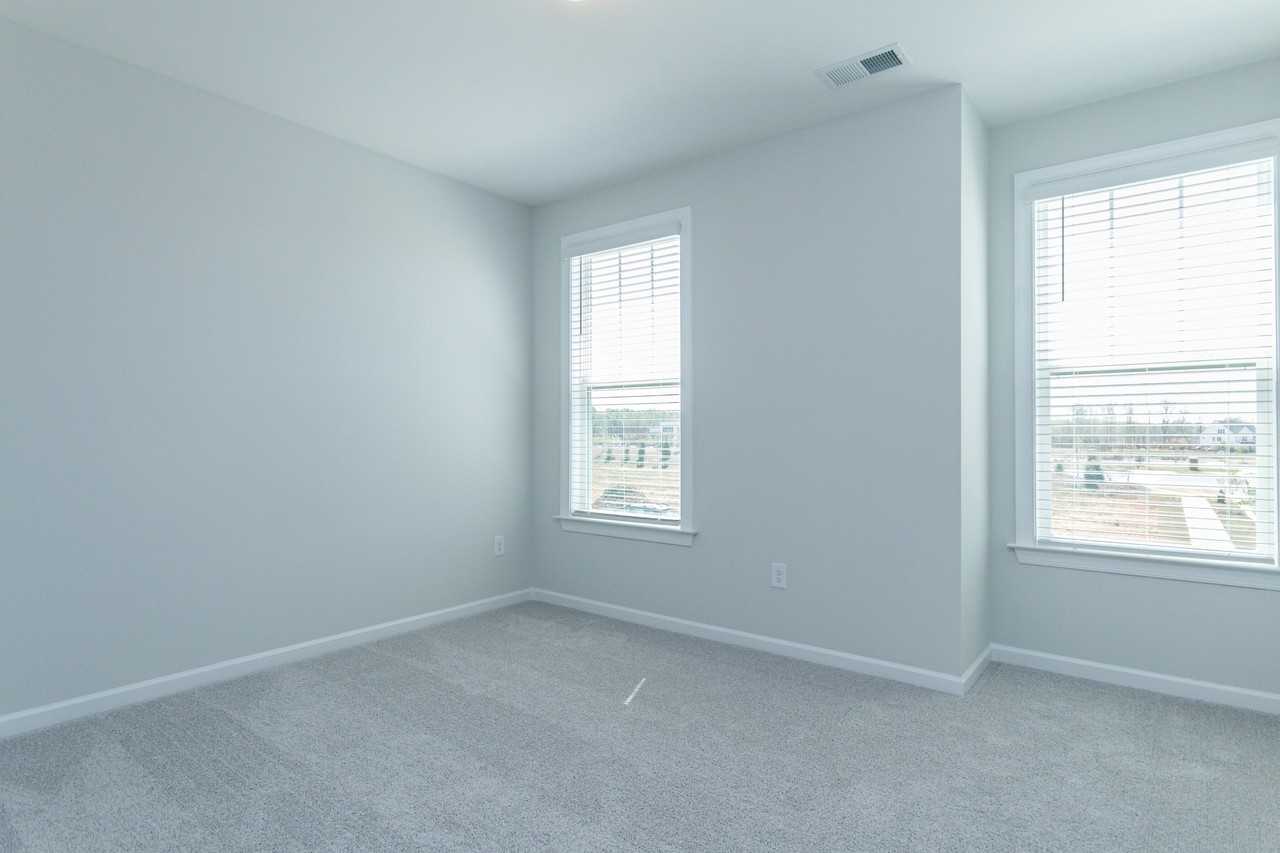 230 Kephart Way - Photo 6 of 33