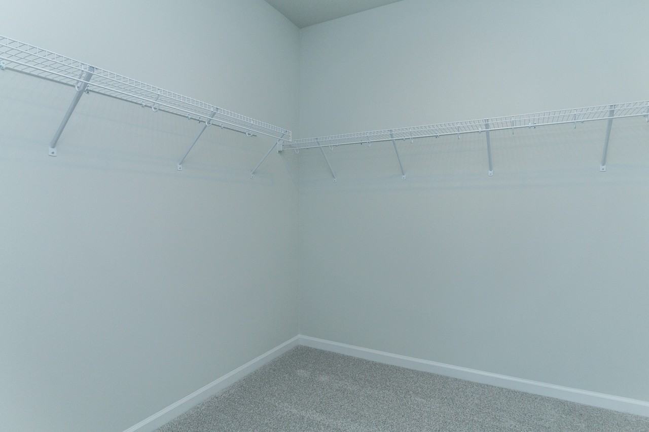 230 Kephart Way - Photo 7 of 33