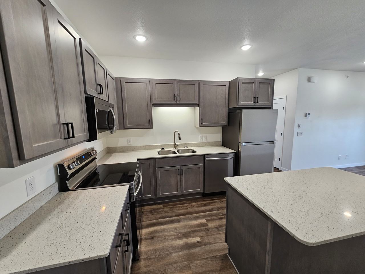 105 Michael Ct Nw #10 - Photo 4 of 19