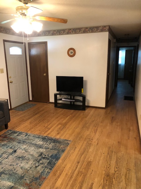 2309 University Ave - Photo 6 of 20