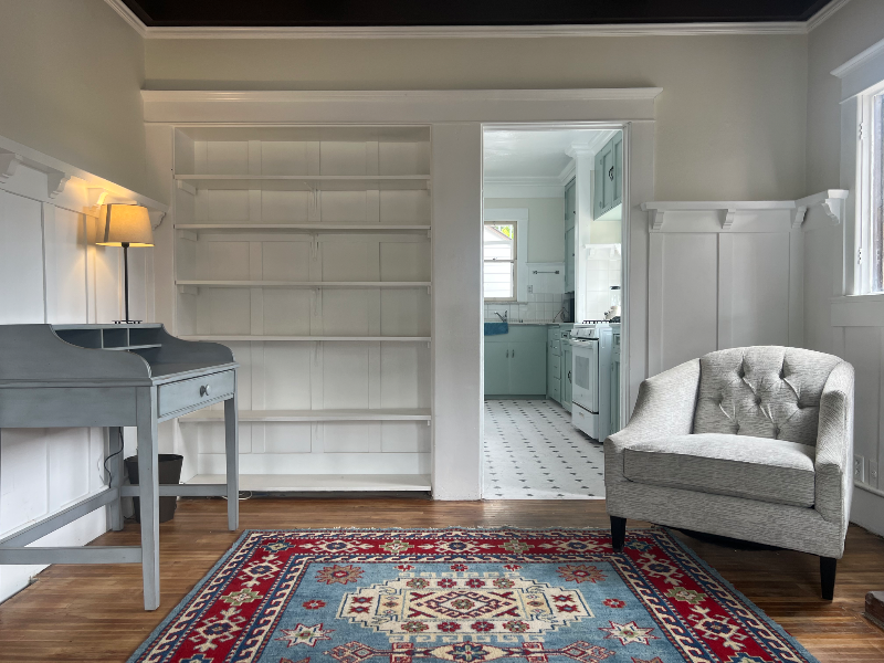 1020 Meridian Ave - Photo 2 of 4