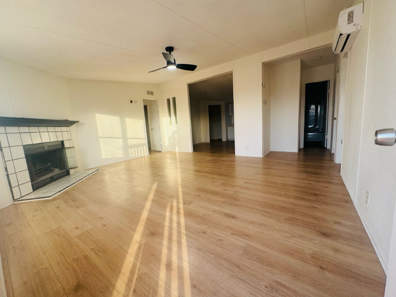 10324 Front St - Photo 3 of 19