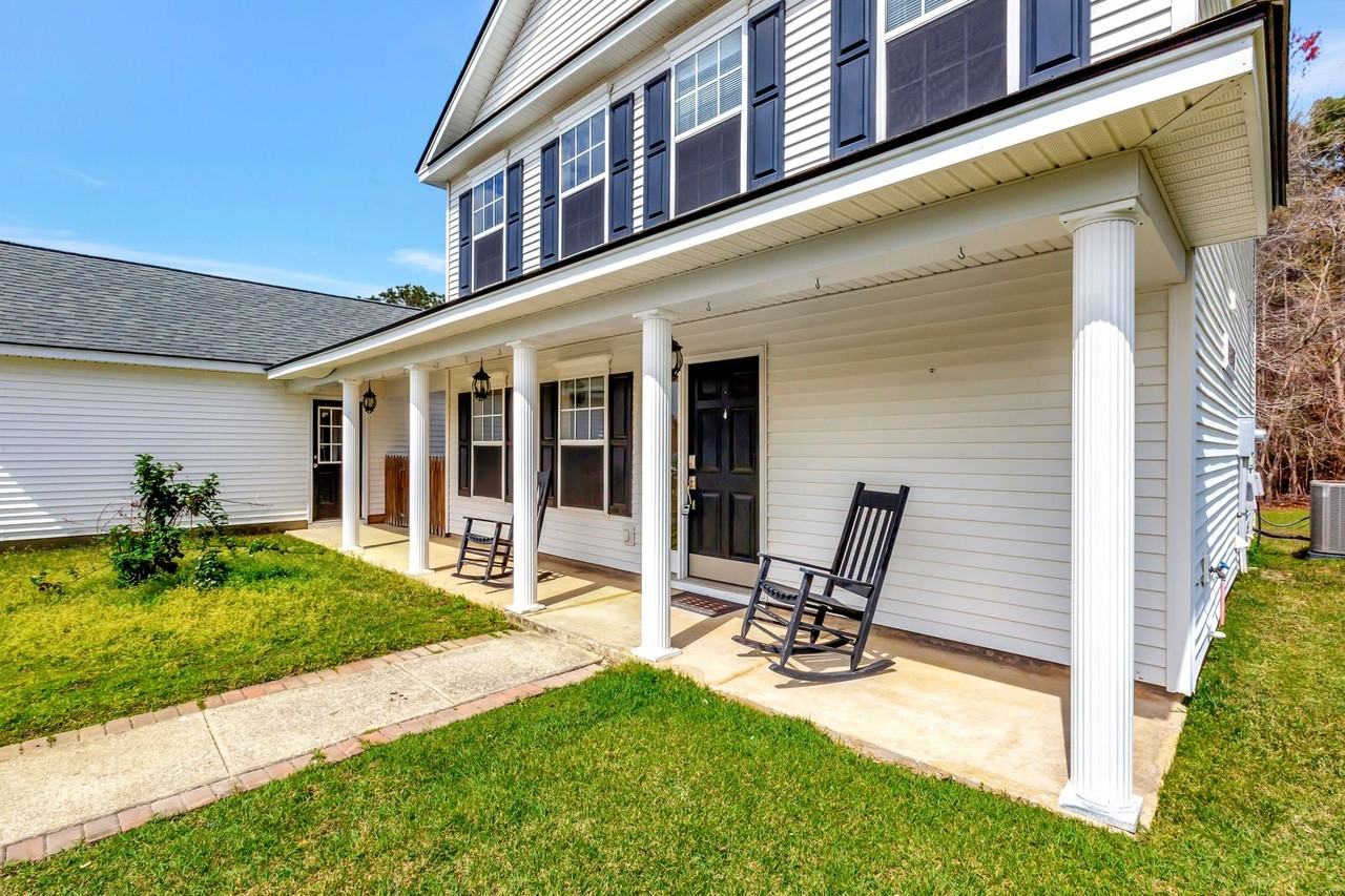 202 Seneca River Dr - Photo 2 of 28