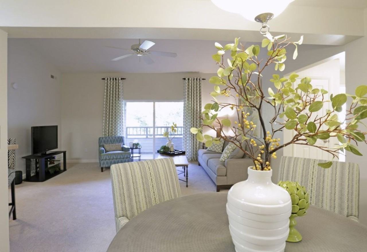 Lakemont Gardens Apartments - Photo 4 of 14