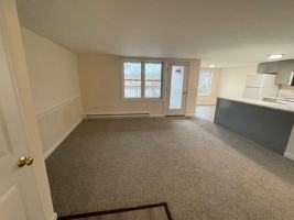 featured image of 9E River St