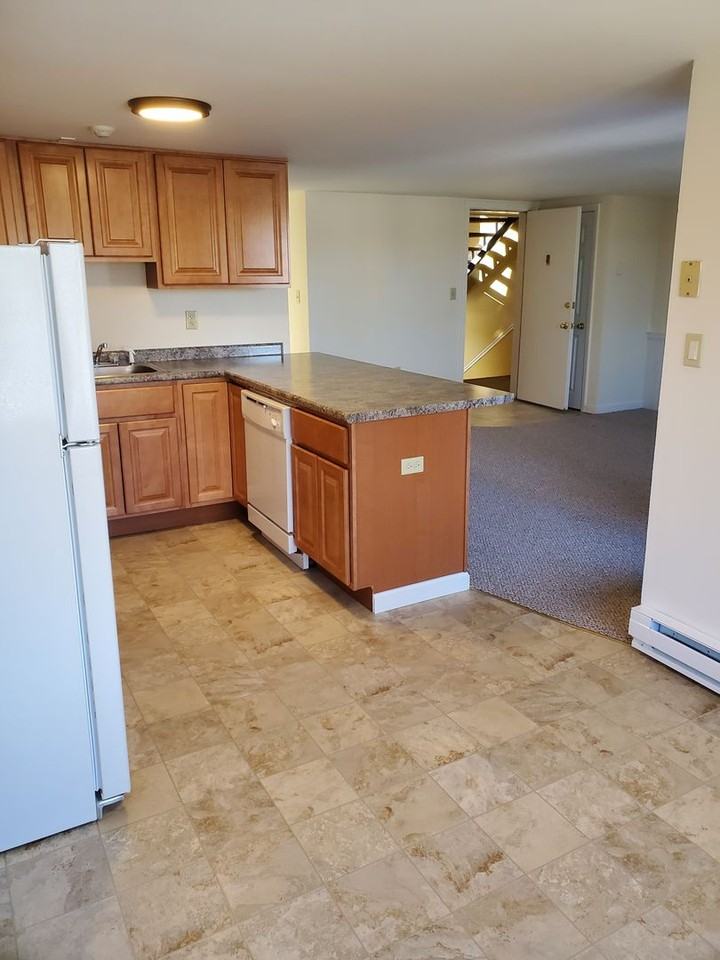 9E River Street - Photo 6 of 17