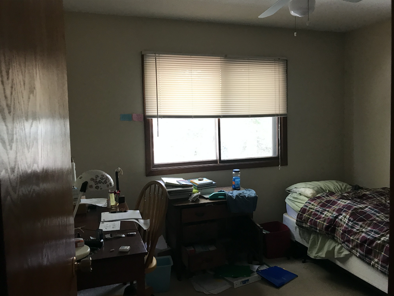 1701 Kenwood Ave - Photo 6 of 33