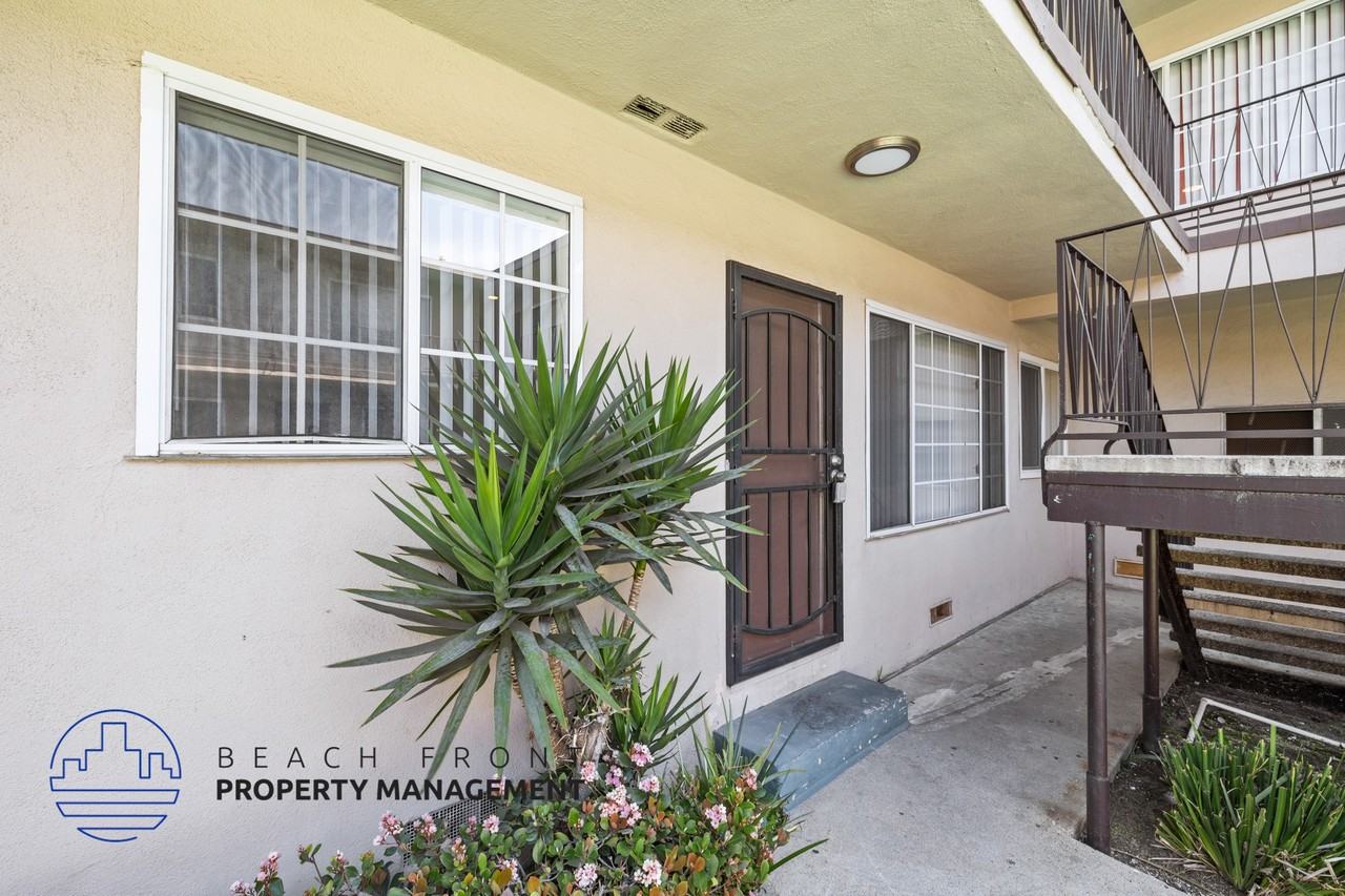 1822 W. El Segundo Blvd. - Photo 6 of 20