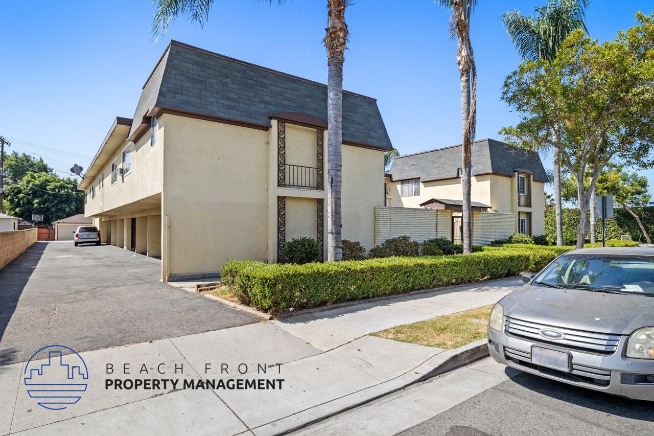 1224 W. Center St. - Photo 4 of 4