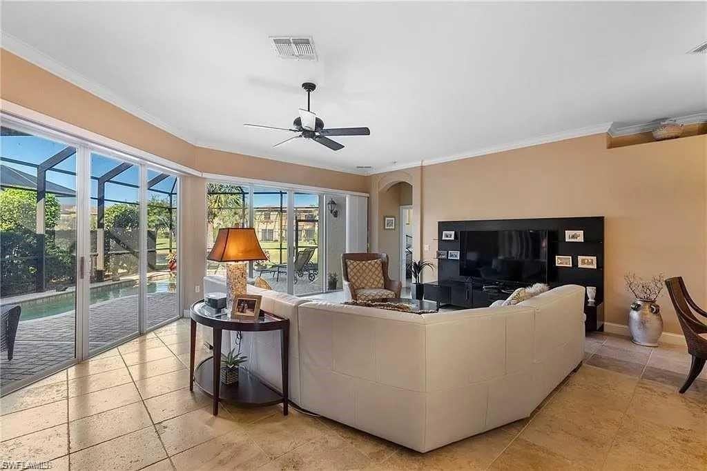 22163 Isola Verdi Way - Photo 7 of 35