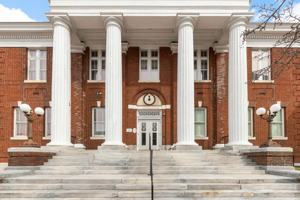 featured image of 41 N Main St