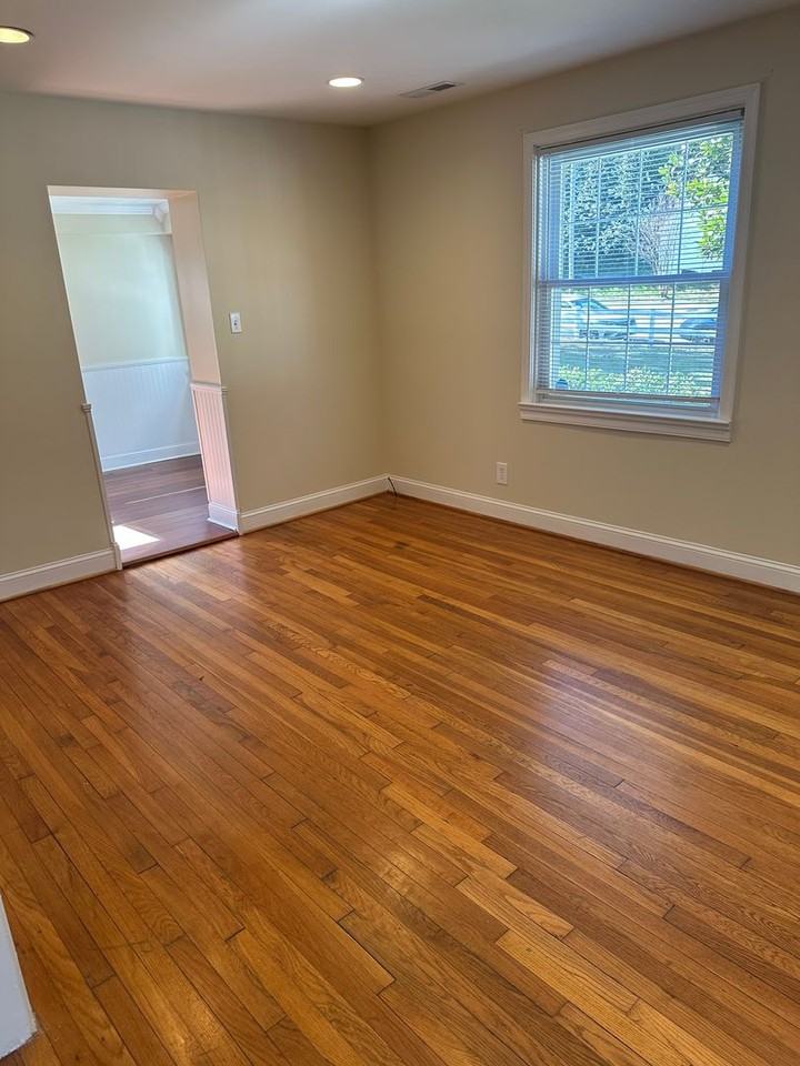 5200 Patterson Ave - Photo 3 of 21