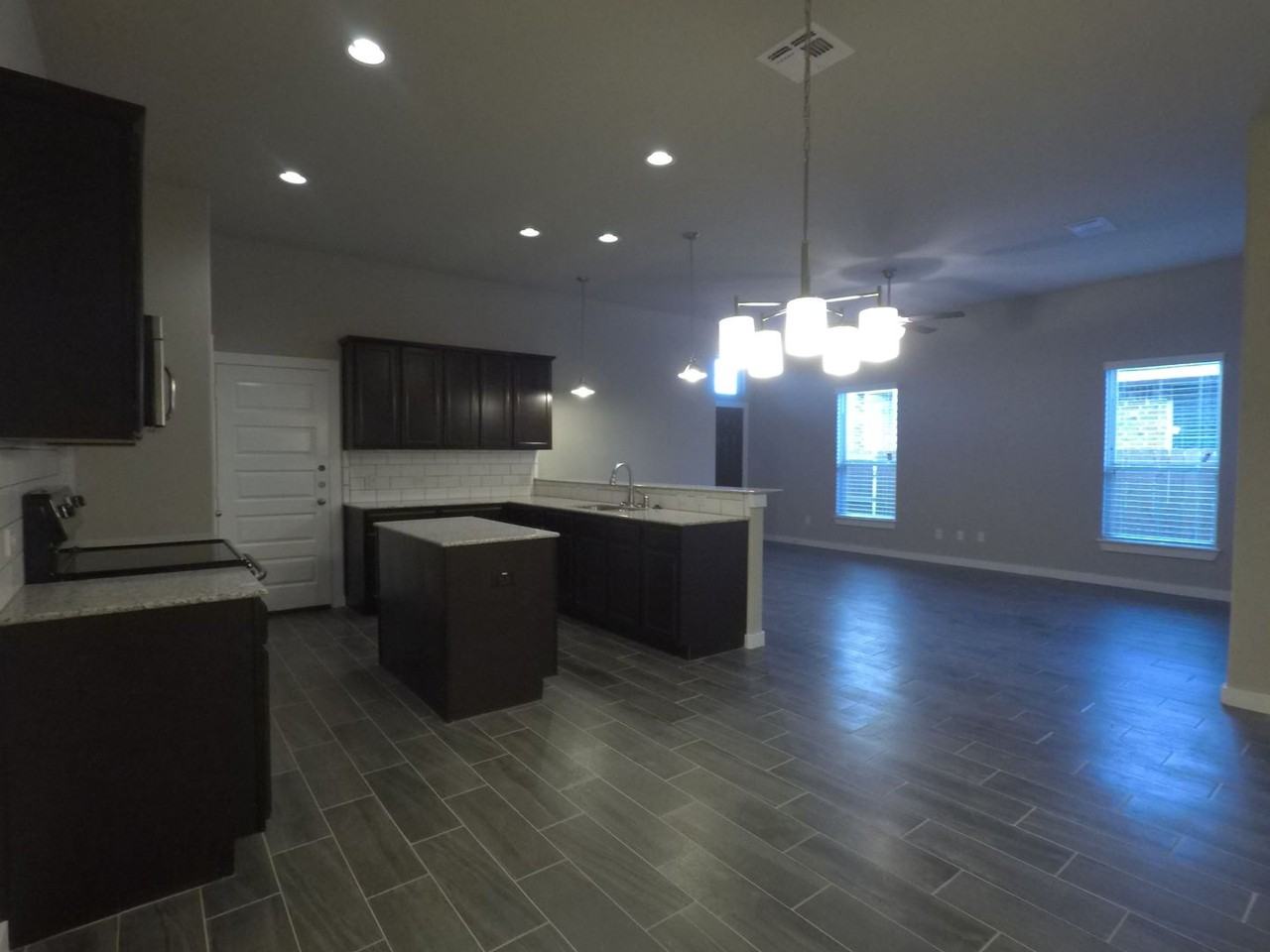 104 Hidden Springs Dr - Photo 4 of 5