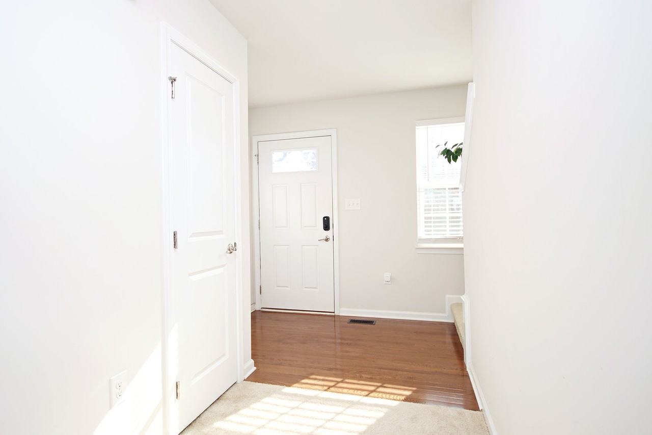 4393 Sunset Dr - Photo 2 of 25